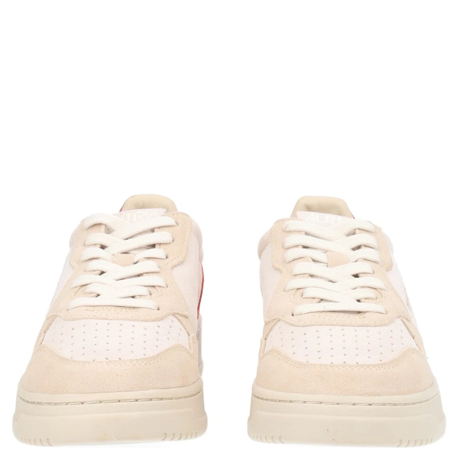 "MEDALIST LOW" SNEAKER