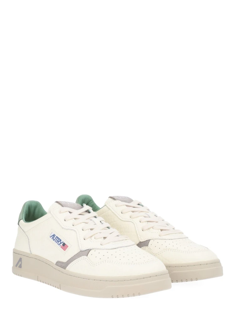 "MEDALIST LOW" SNEAKER alternative