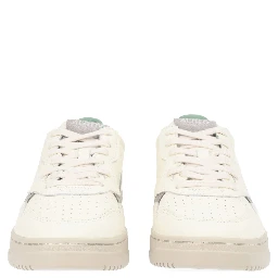 "MEDALIST LOW" SNEAKER
