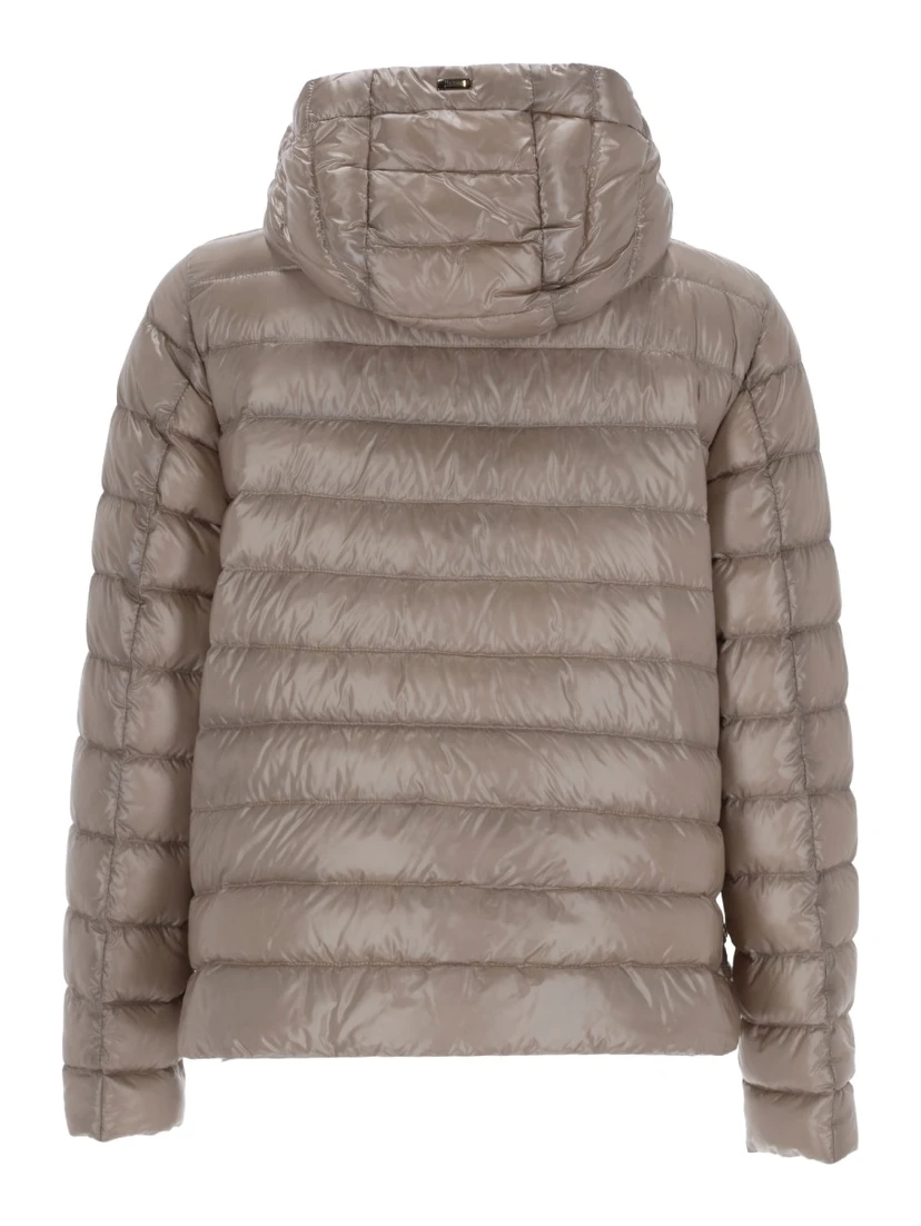 DOWN JACKET WITH HOOD