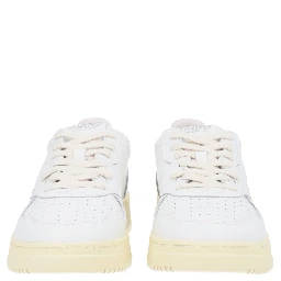 "MEDALIST LOW" SNEAKER