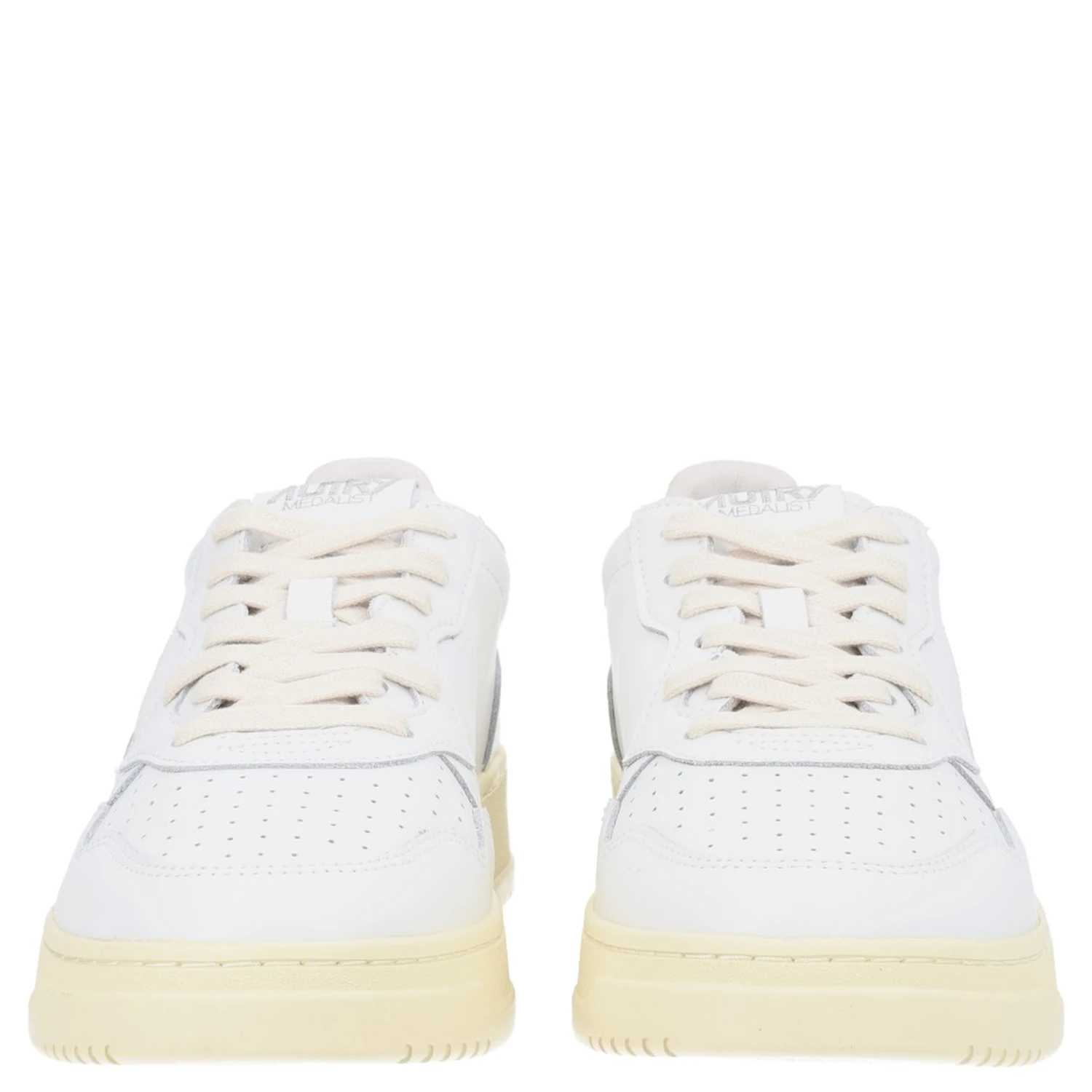 "MEDALIST LOW" SNEAKER