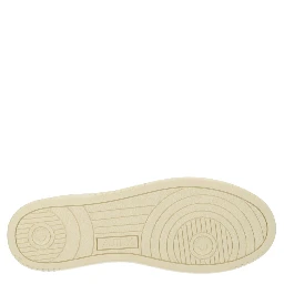 "MEDALIST LOW" SNEAKER