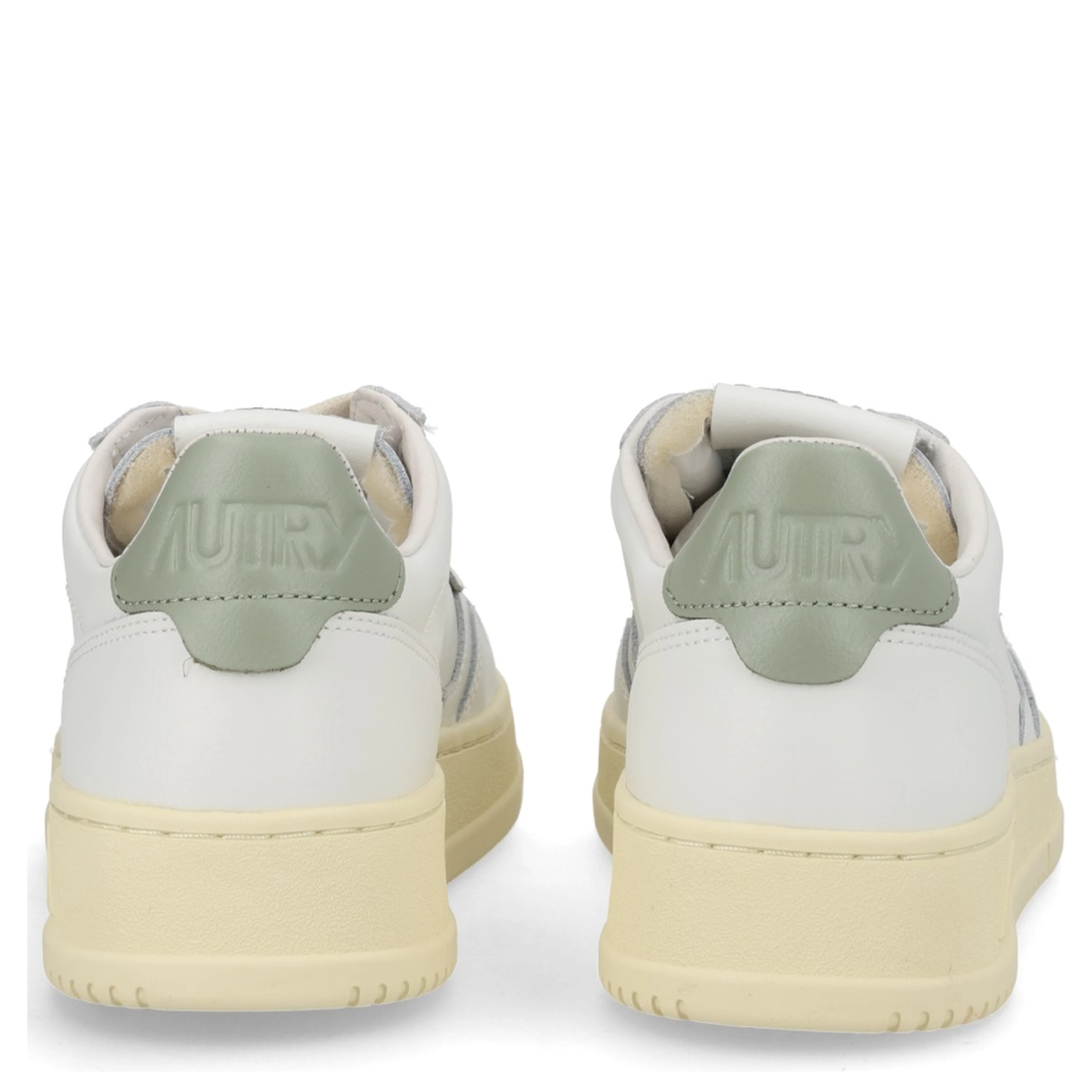 "MEDALIST LOW" SNEAKER