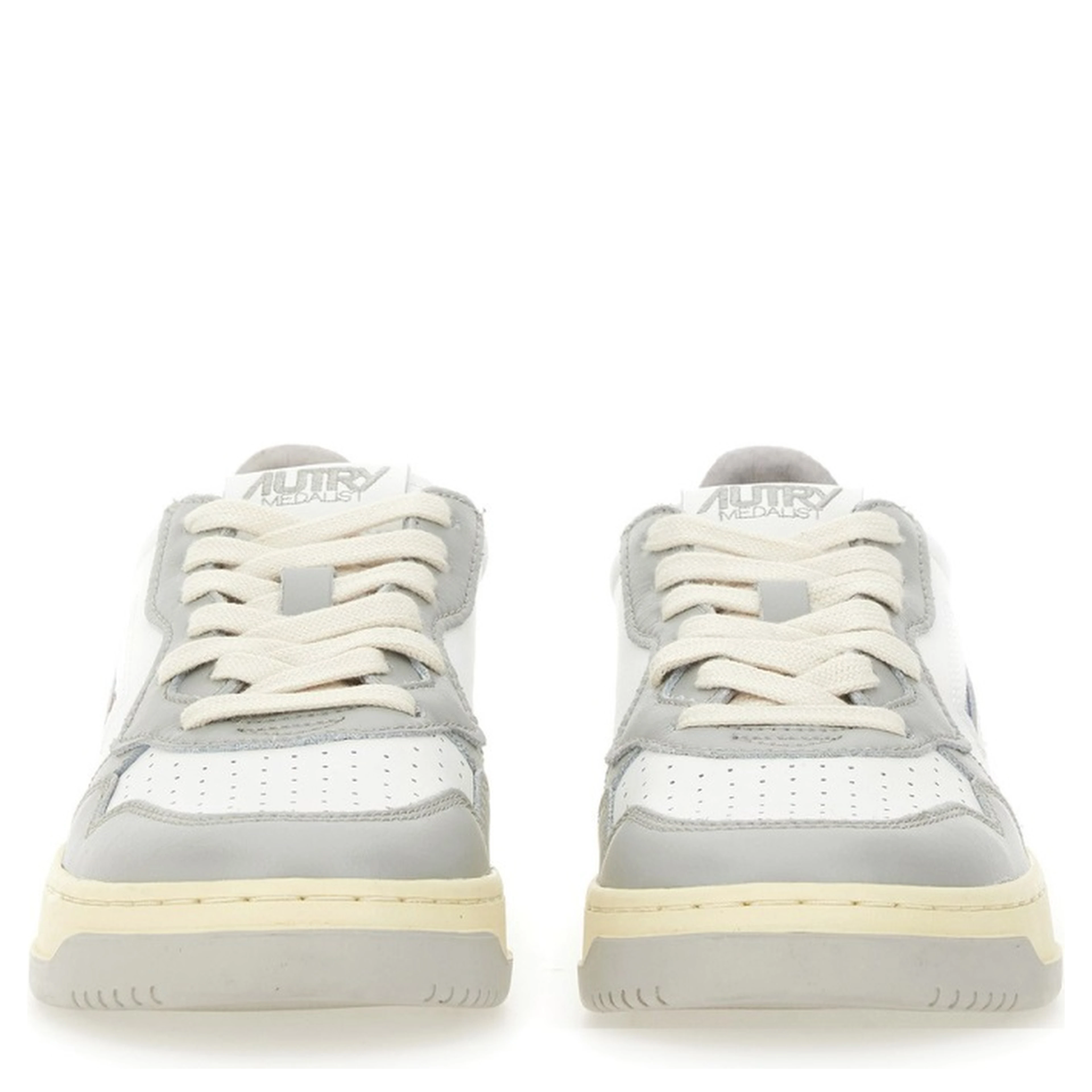 SNEAKER "MEDALIST LOW"