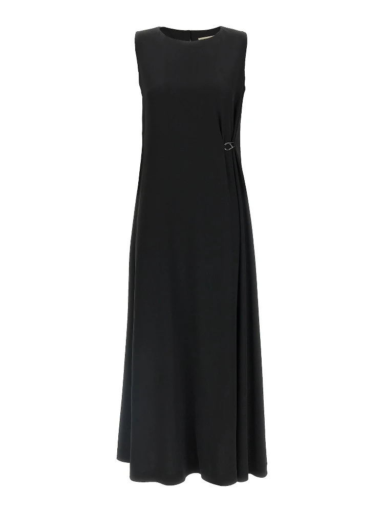 Sleeveless long dress
