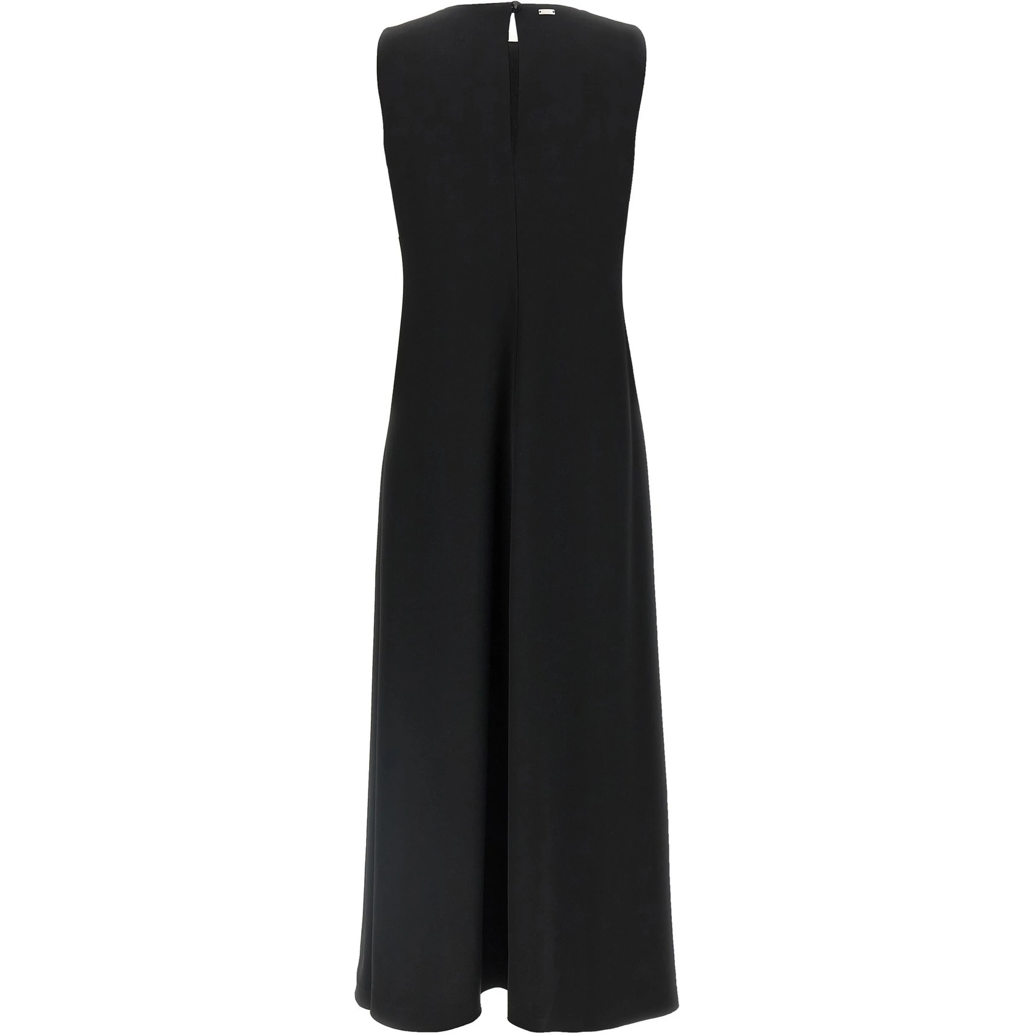 Sleeveless long dress