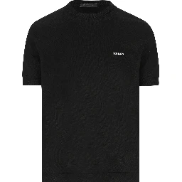 كنزات برادا سوداء