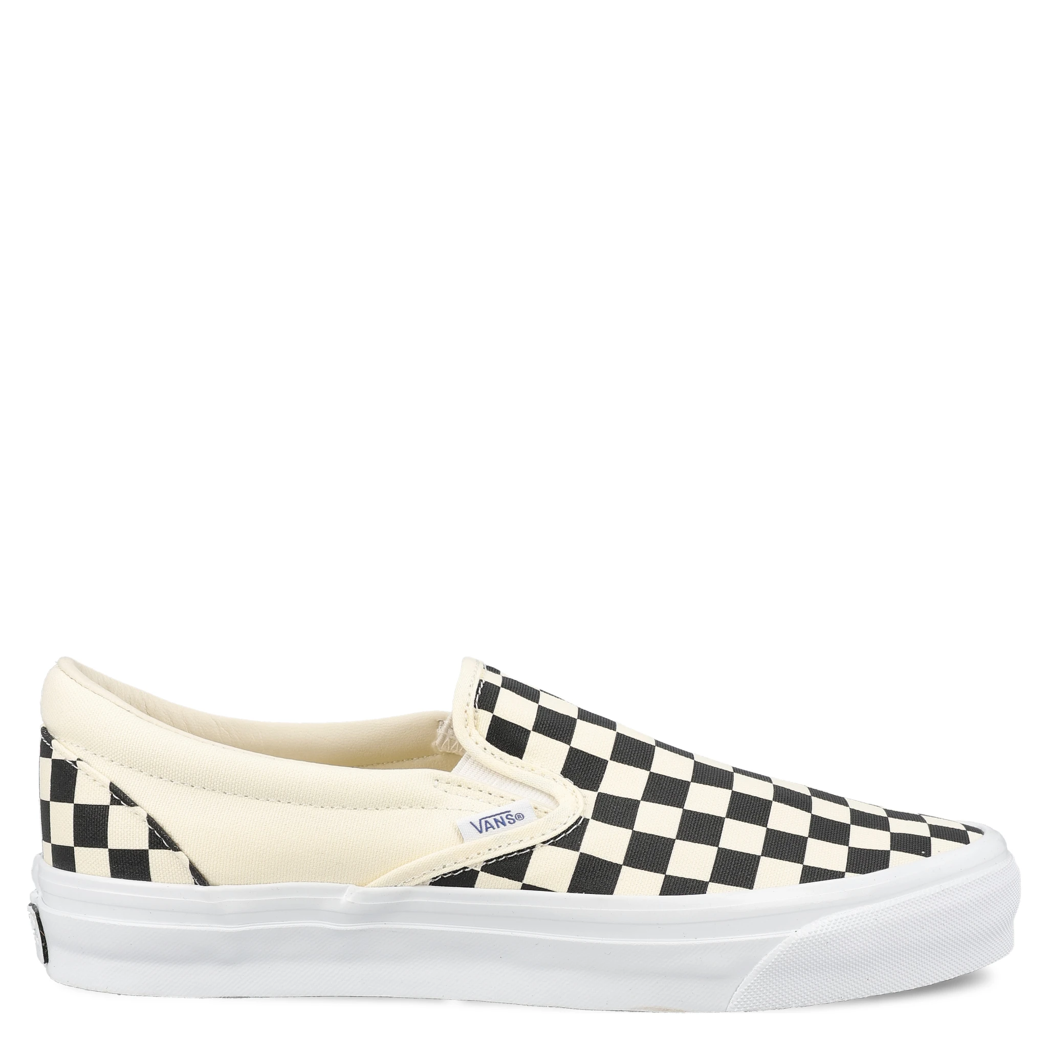 أحذية رياضية سوداء من فانز