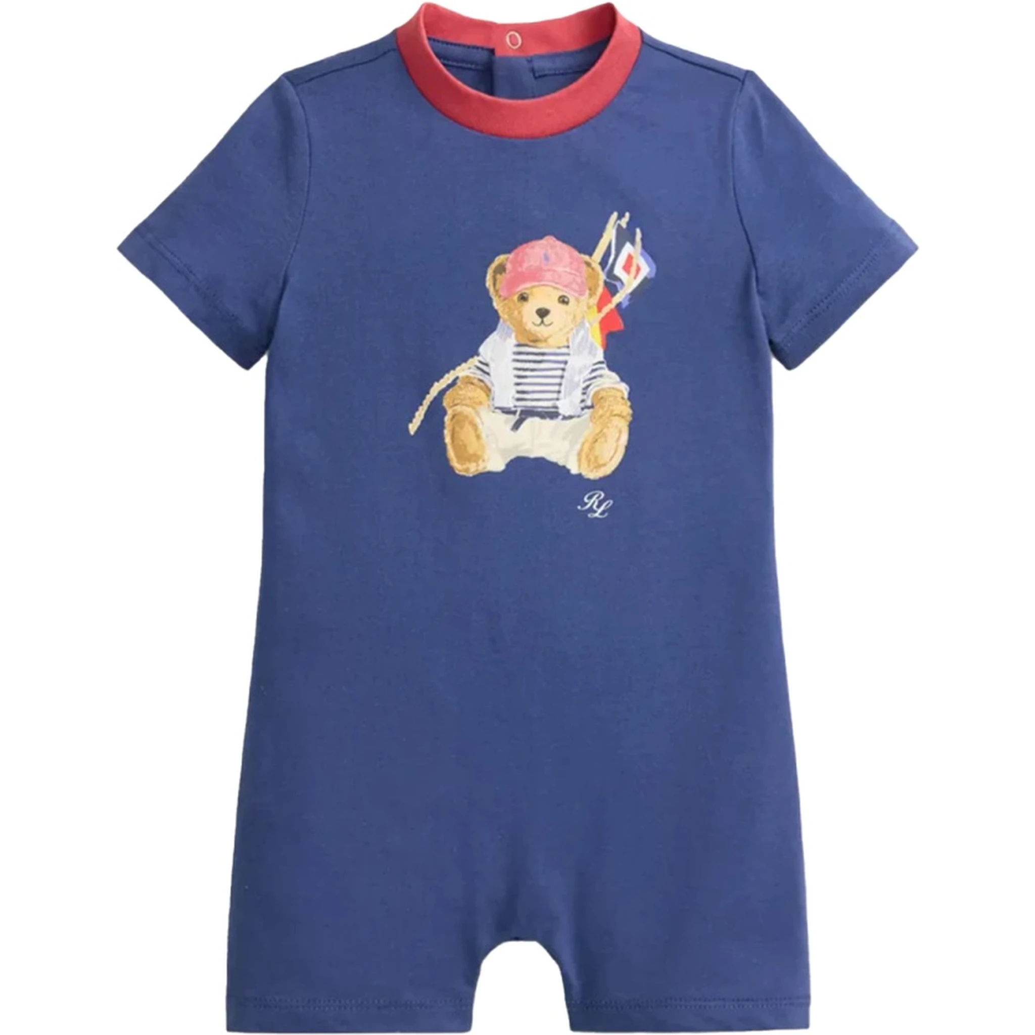 بدلة أطفال.