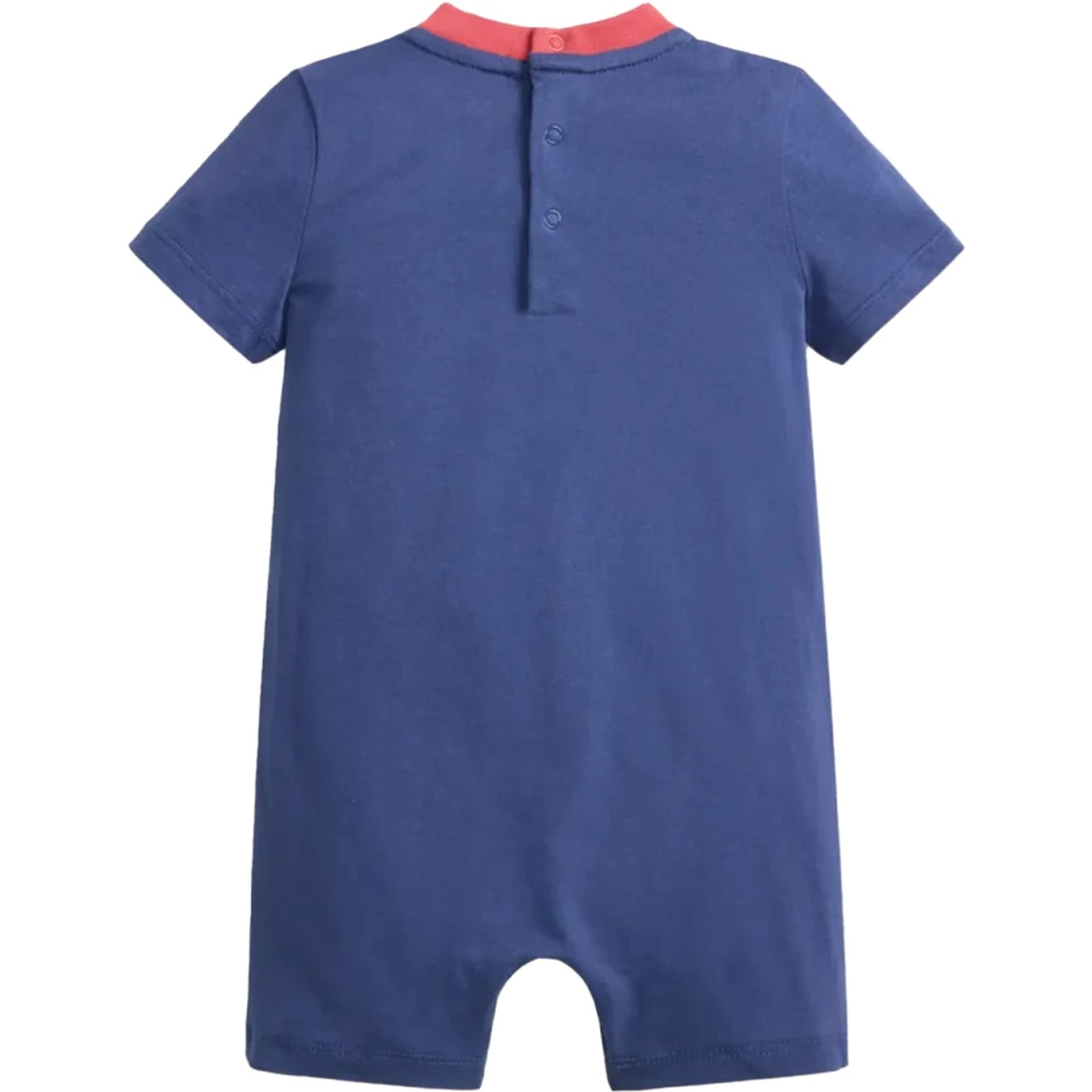 بدلة أطفال.