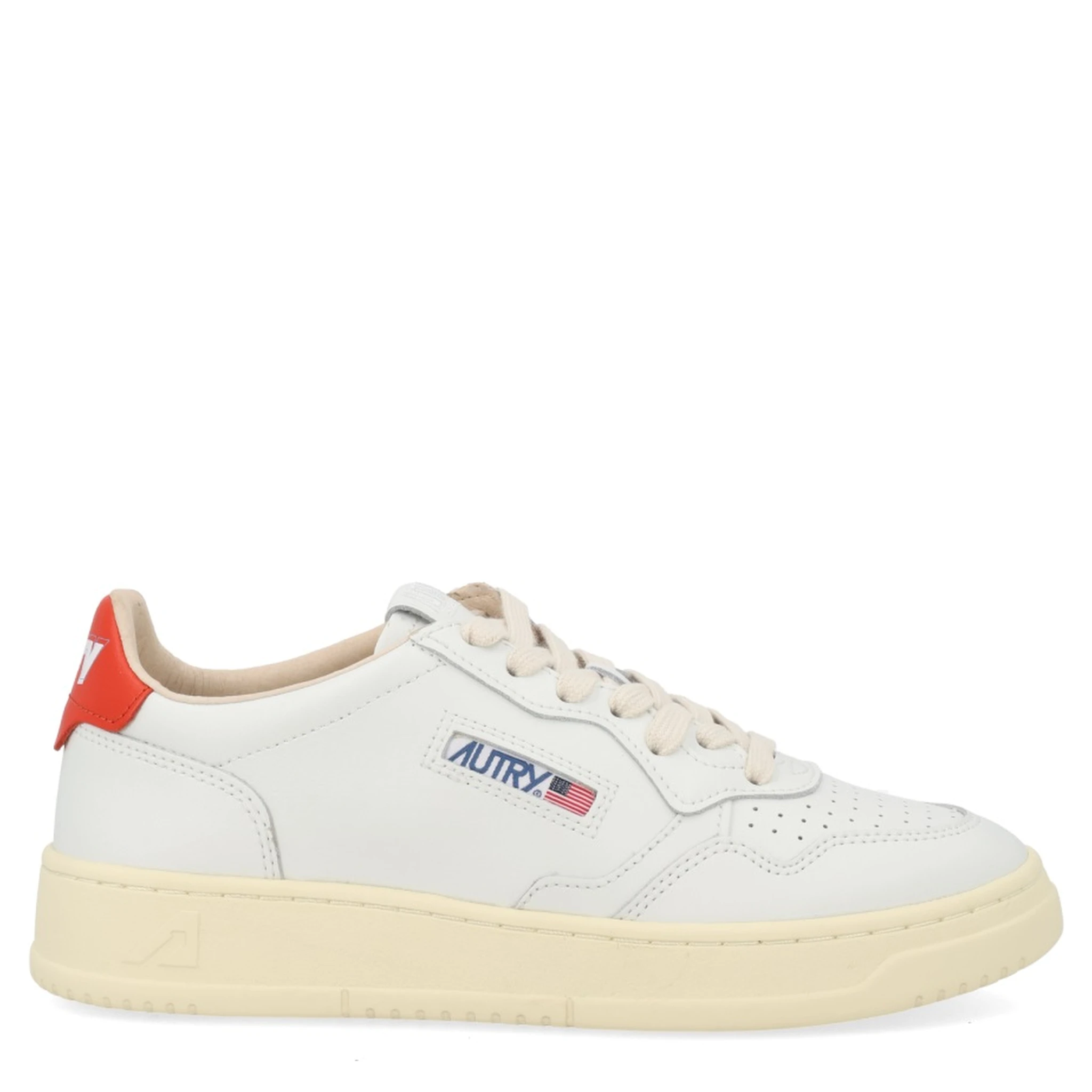 "MEDALIST LOW" SNEAKER