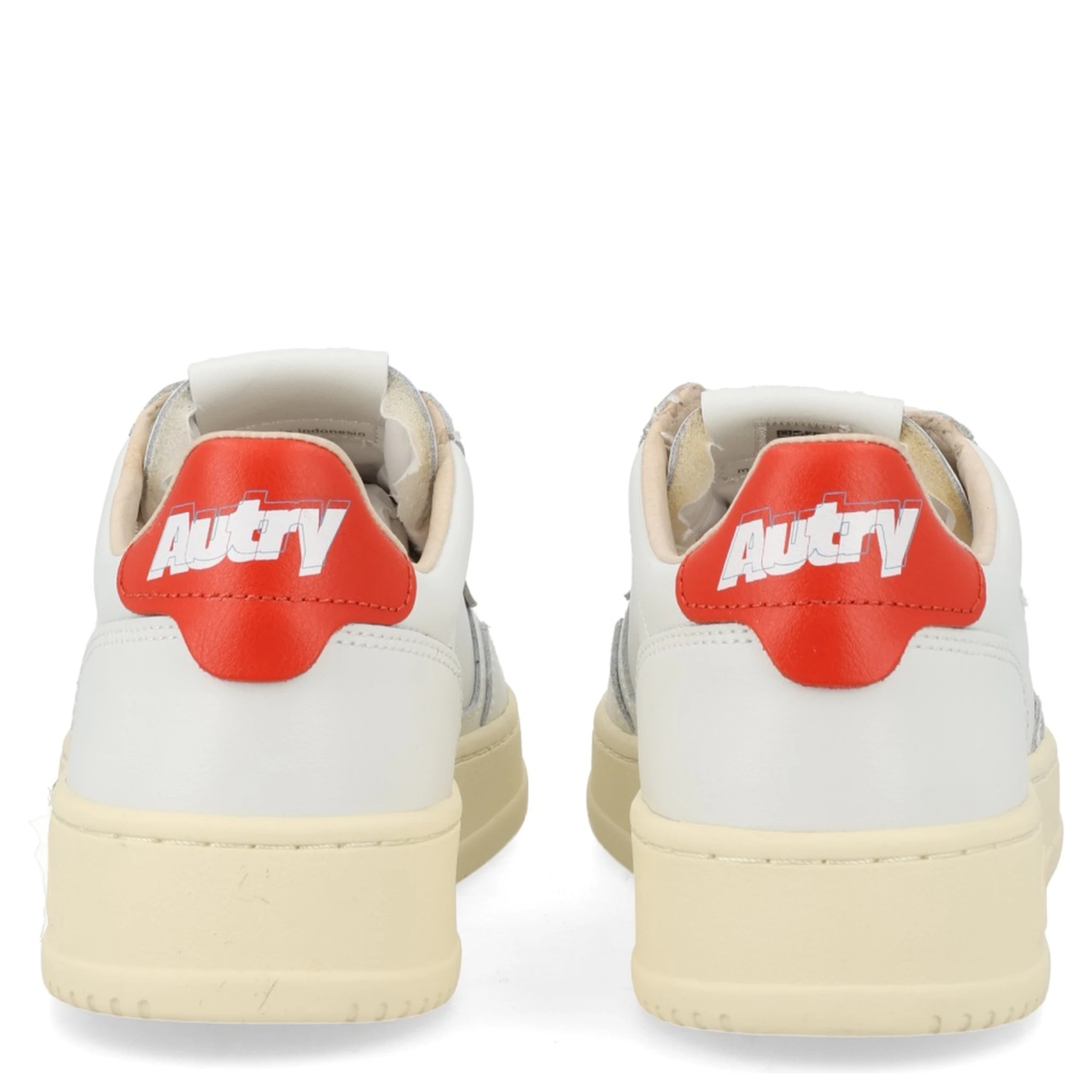 "MEDALIST LOW" SNEAKER