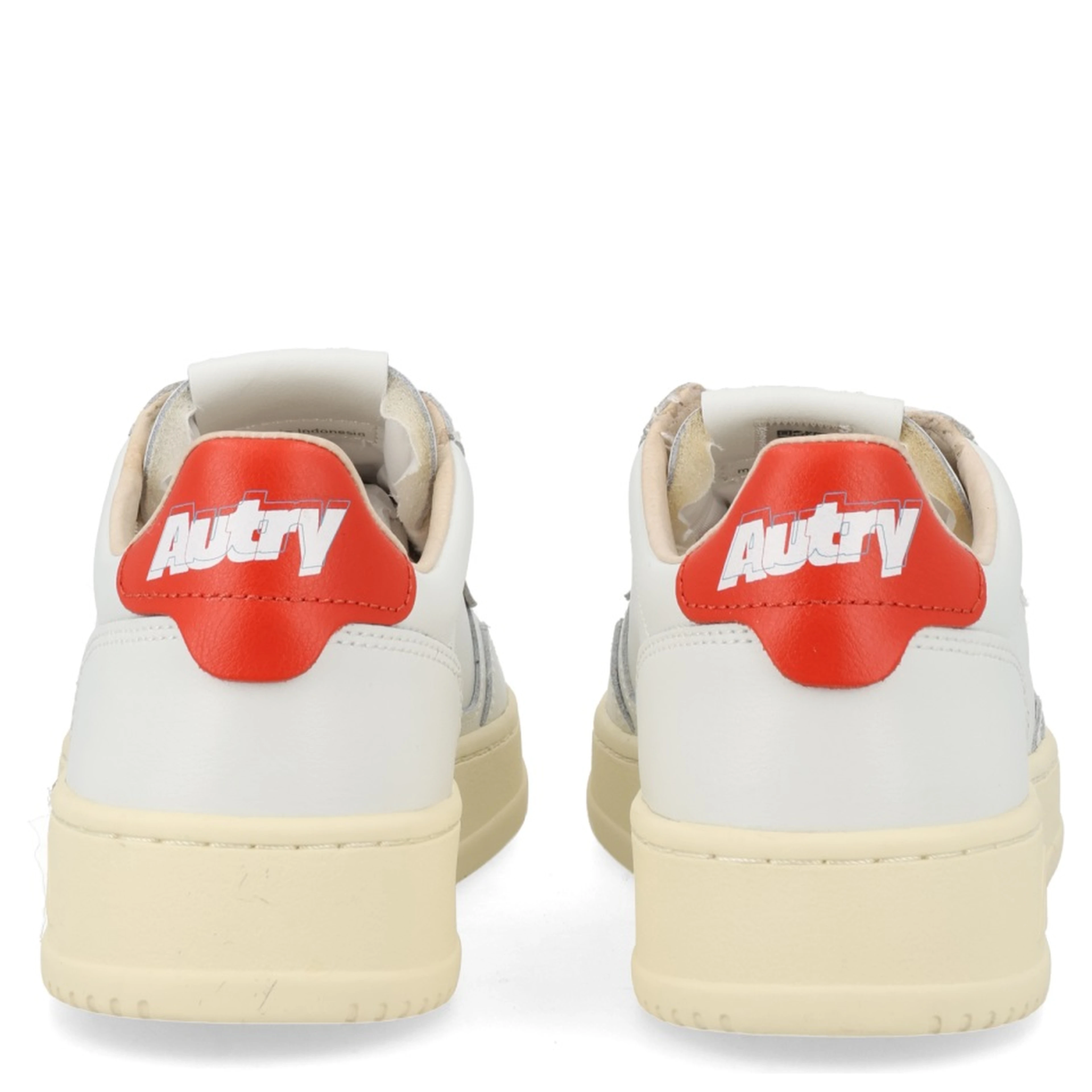 "MEDALIST LOW" SNEAKER