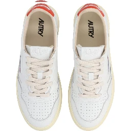 "MEDALIST LOW" SNEAKER