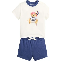 طقم تي شيرت وشورت