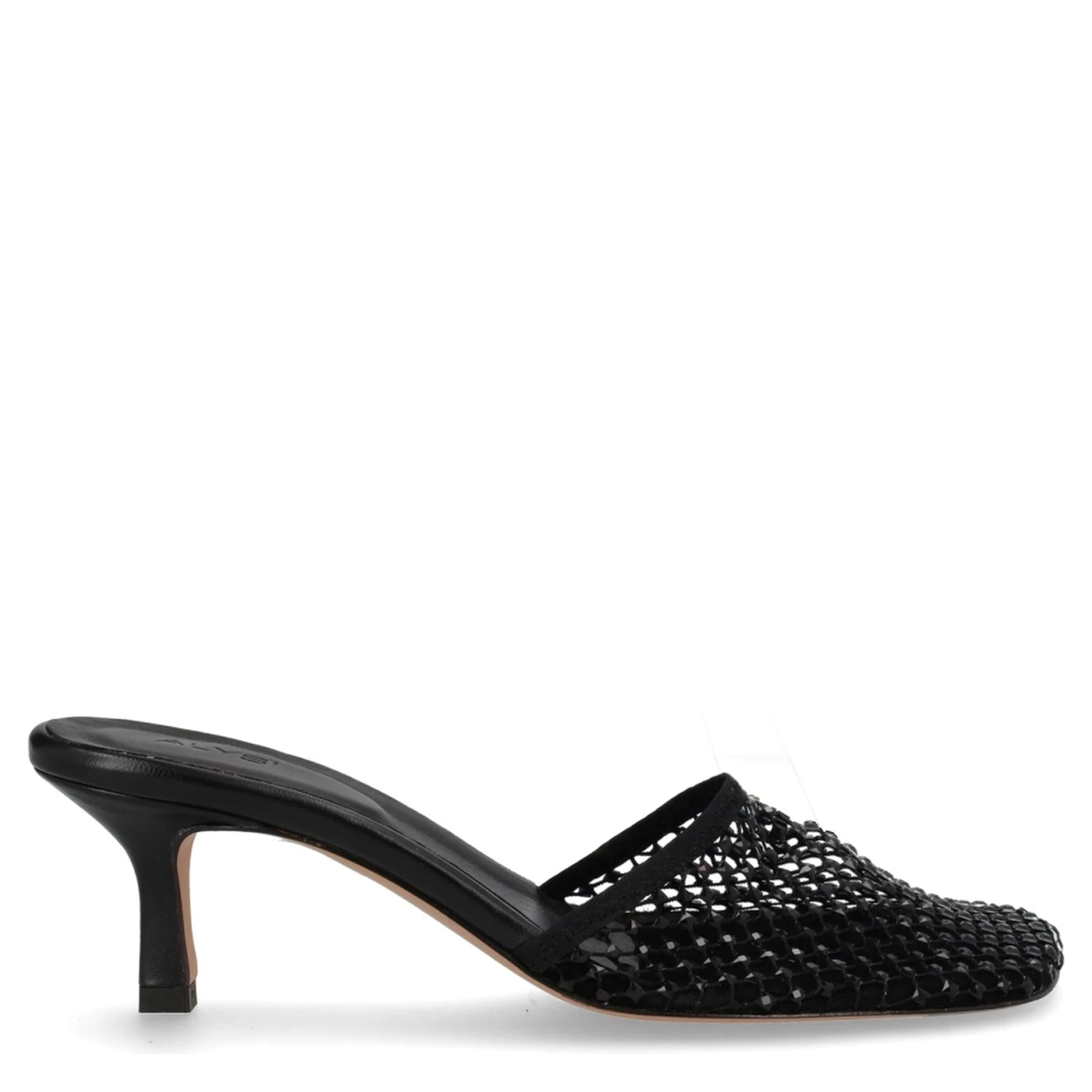 HEELED SHOE