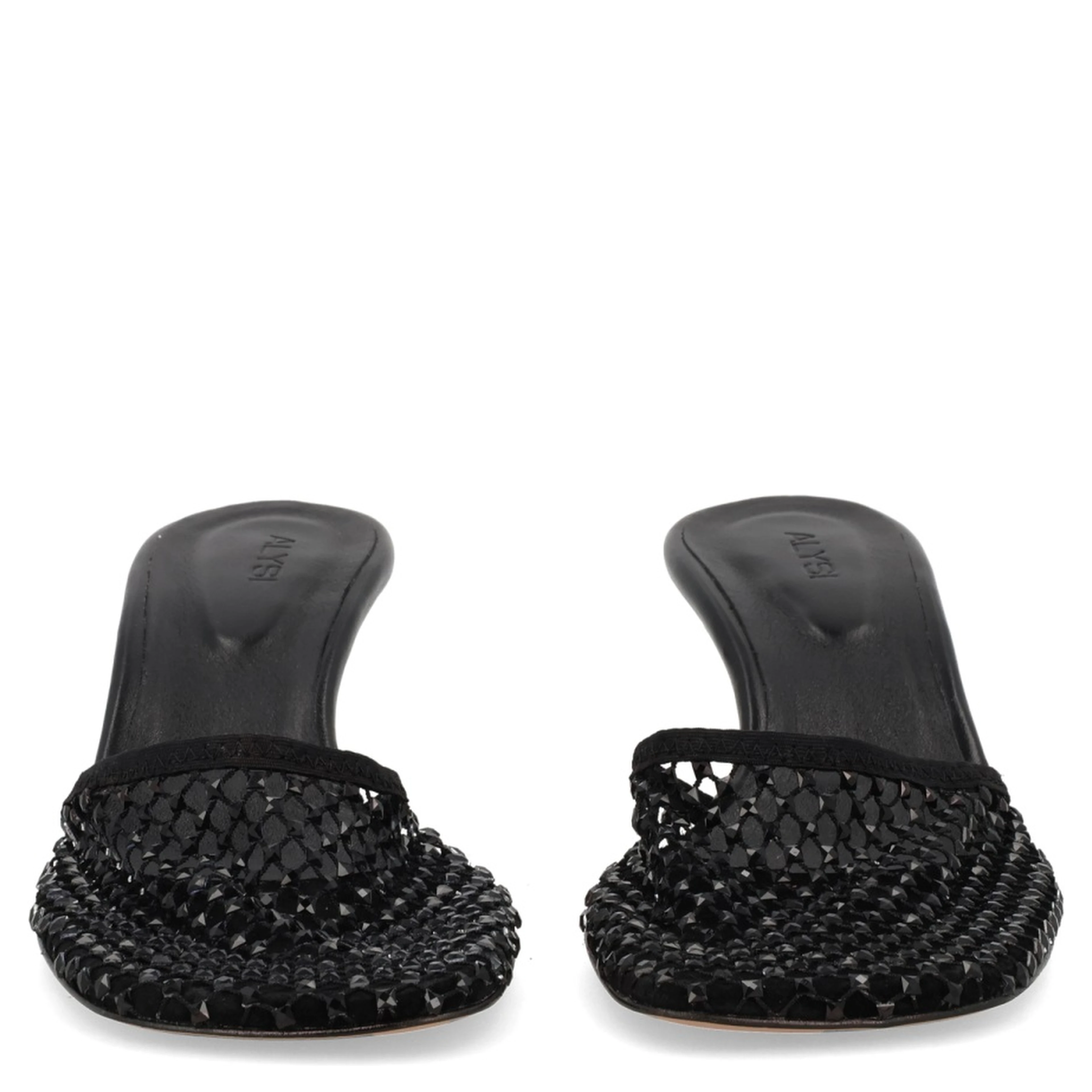 HEELED SHOE