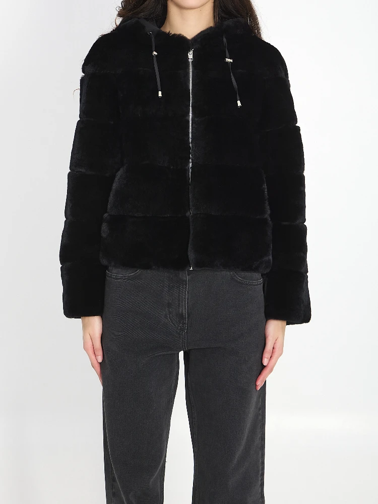 Reversible green fur