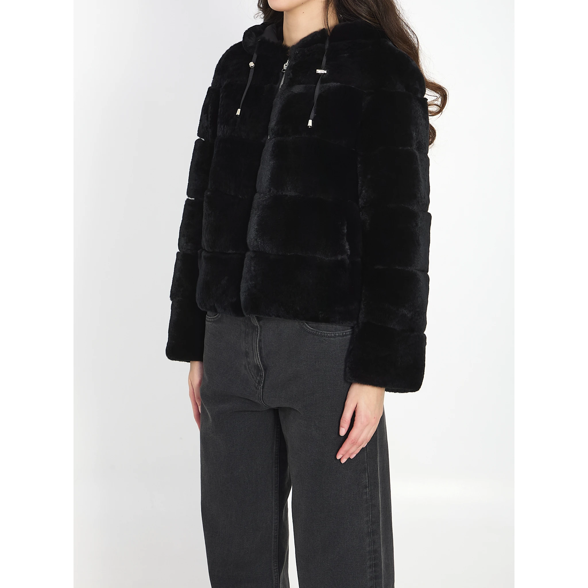 Reversible green fur