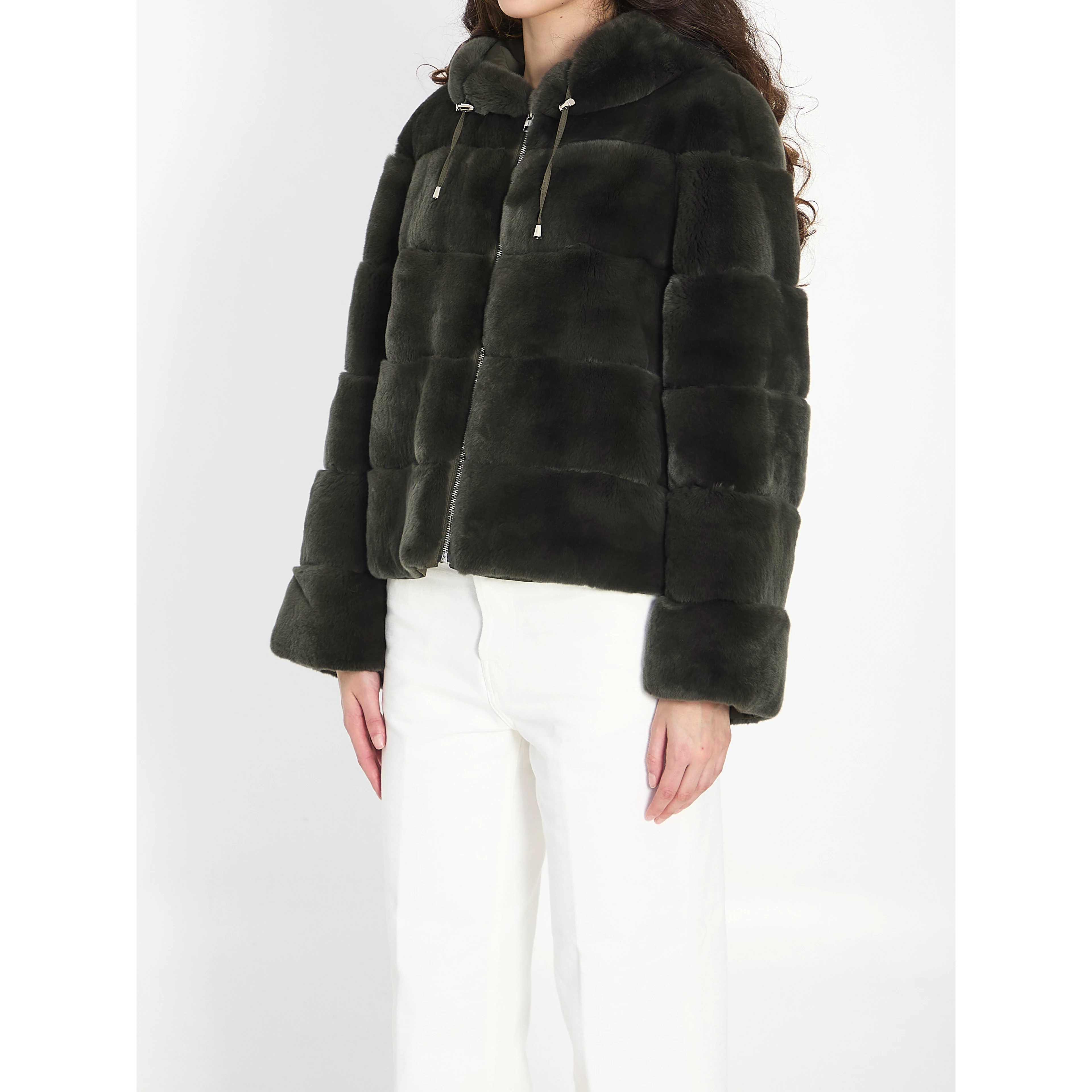 Reversible green fur