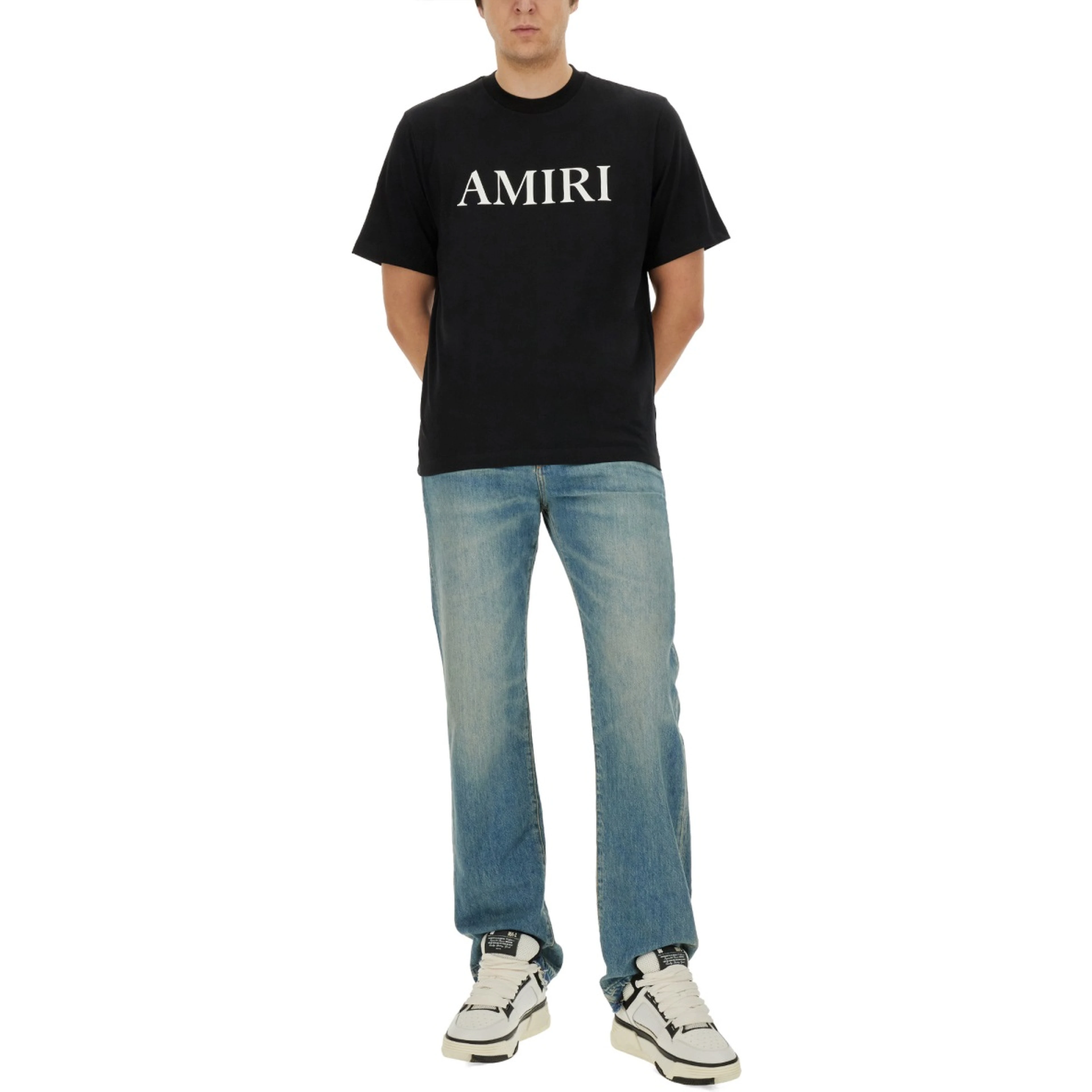 T-SHIRT CON LOGO