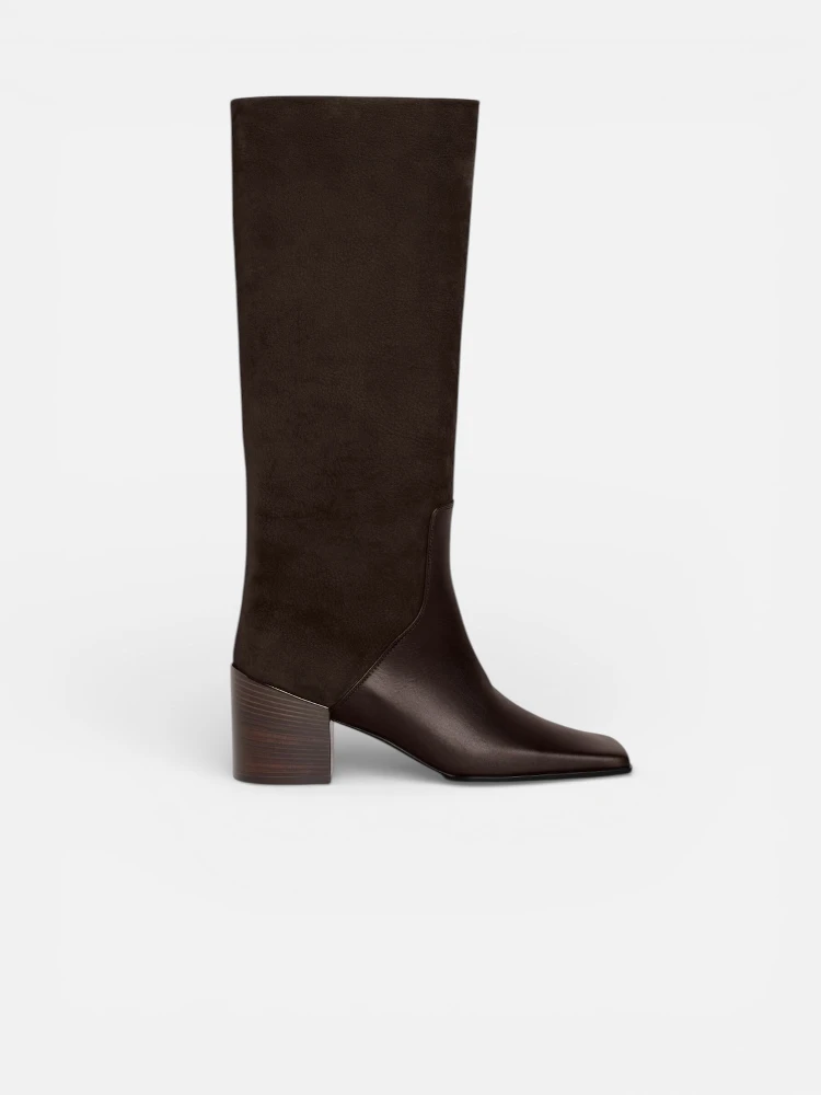 أحذية ألايا