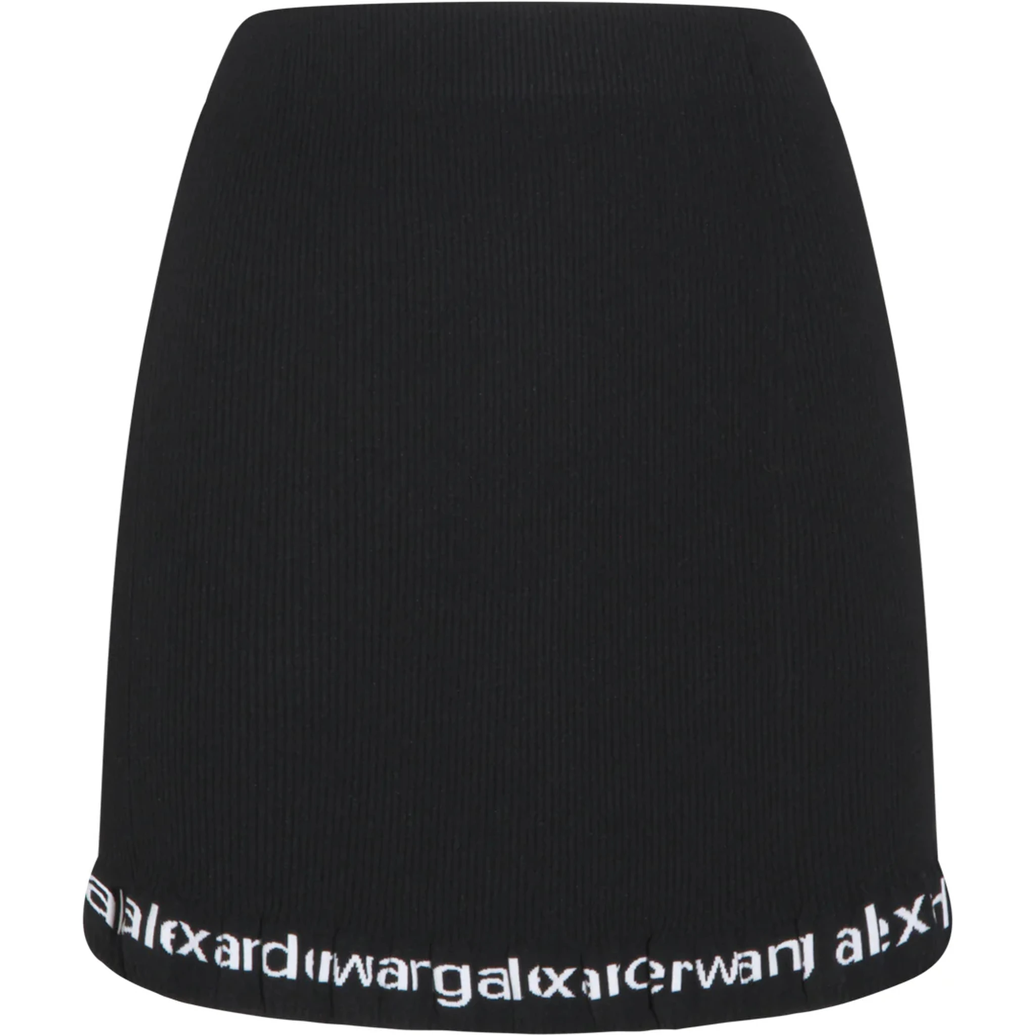 تنانير ألكسندر وانغ سوداء