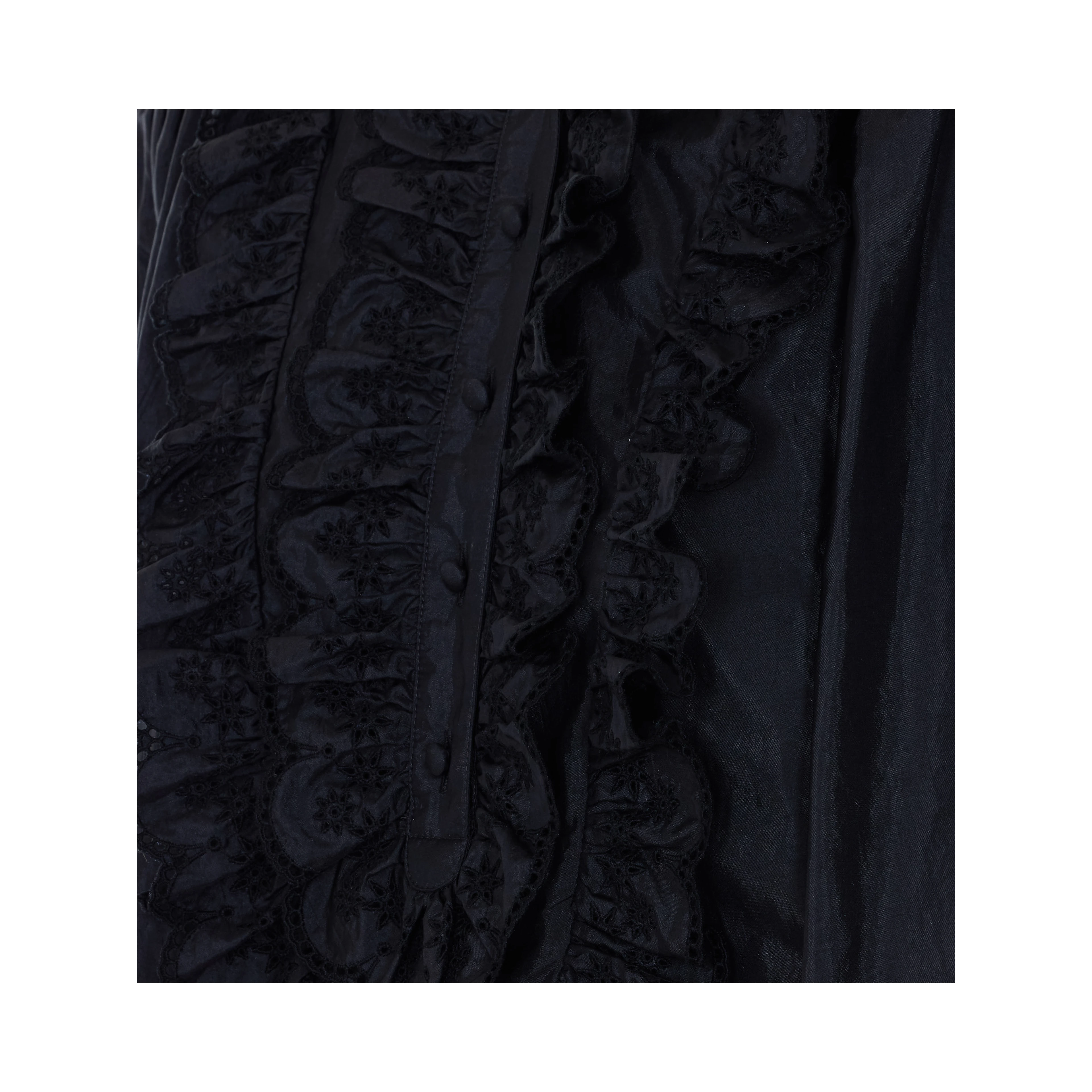 Chloè Black