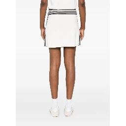 تنانير أوتري بيضاء