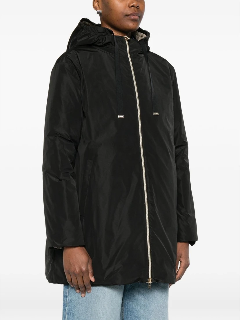 معاطف هيرنو