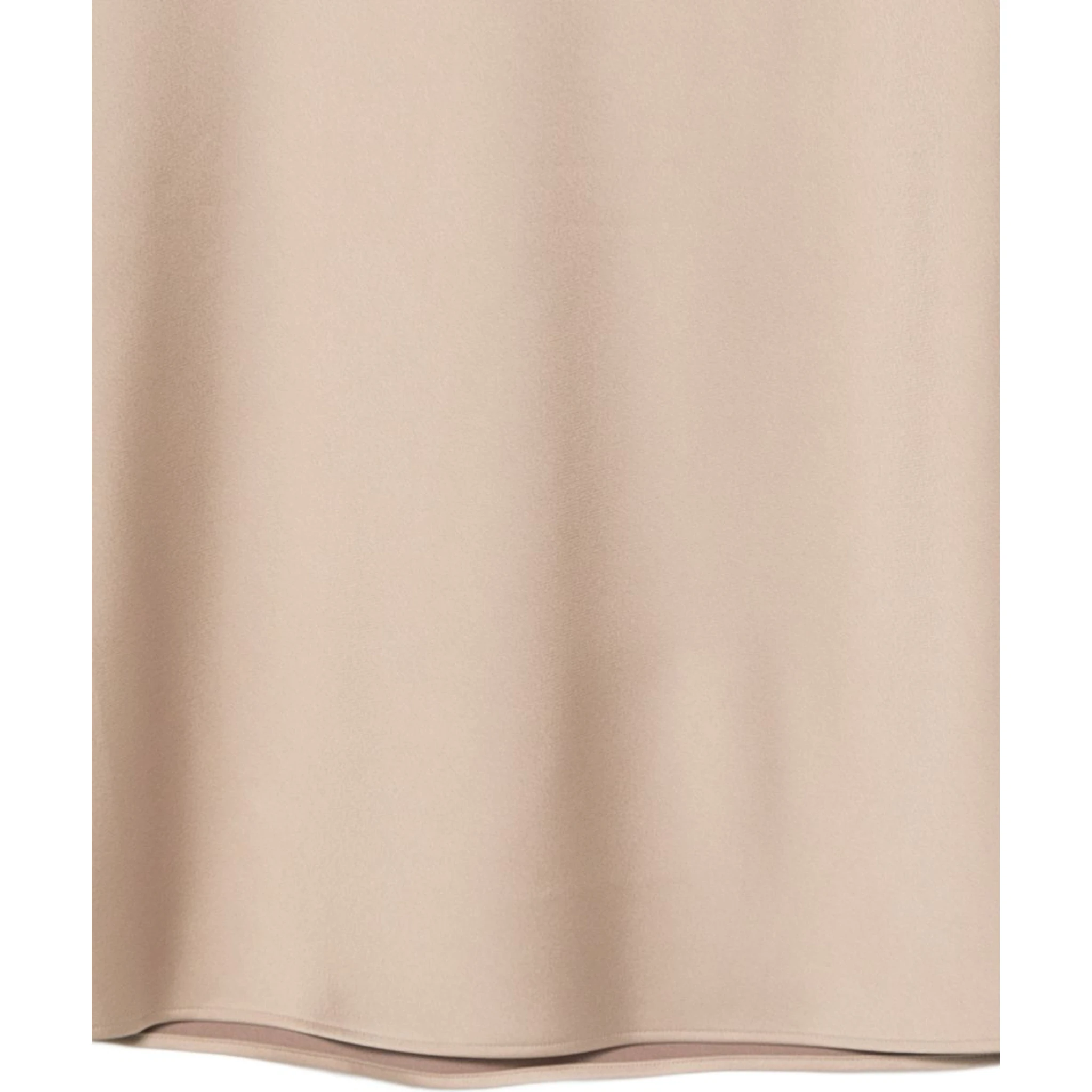 تنانير خارجية بنية اللون