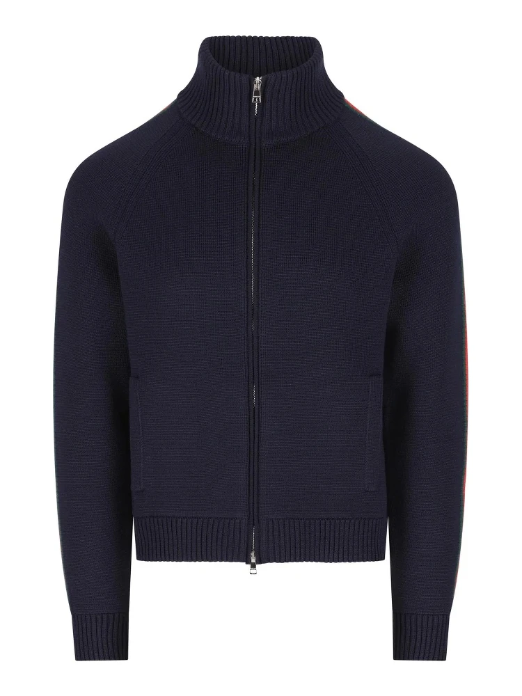 ملابس محبوكة بسحاب من الصوف