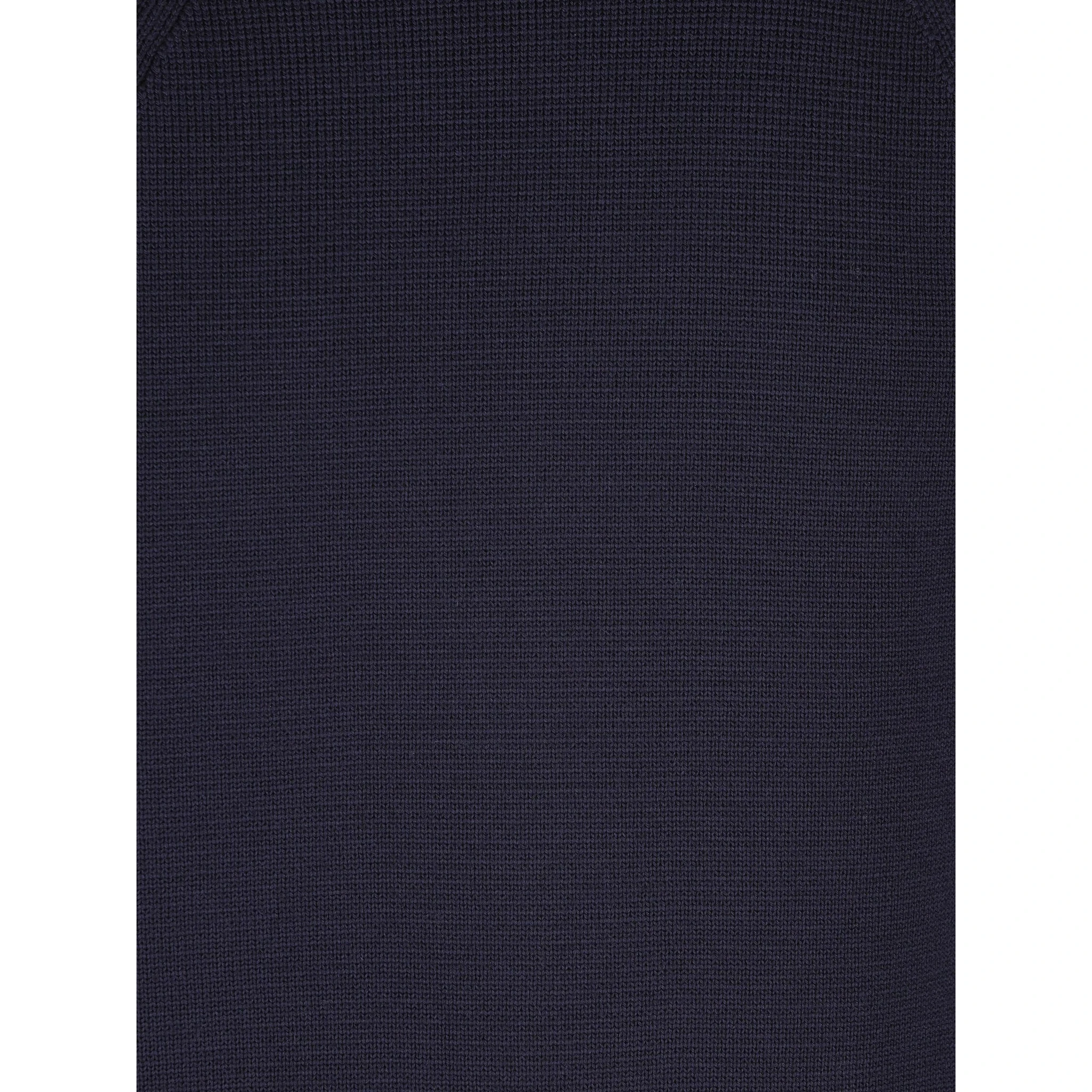 ملابس محبوكة بسحاب من الصوف