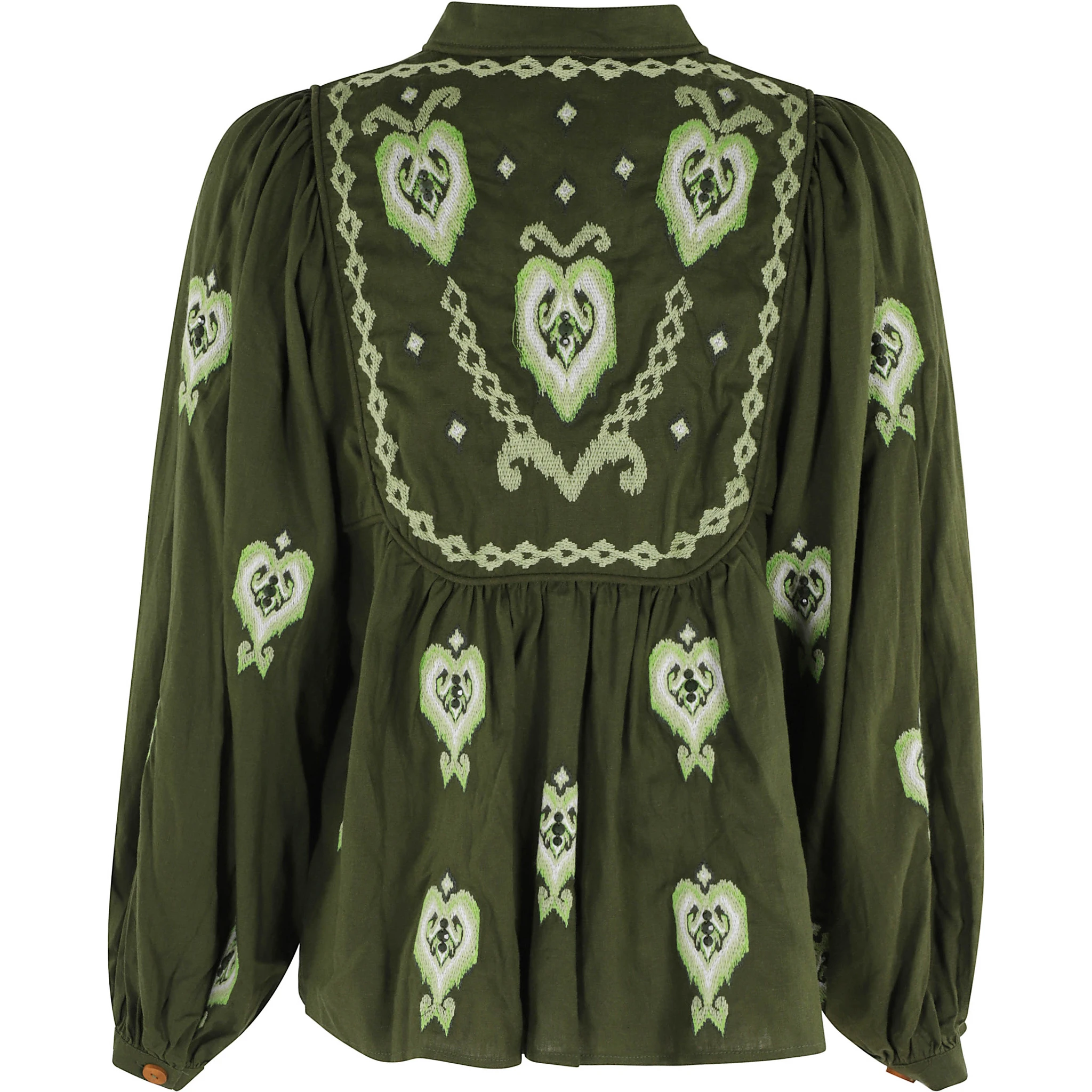 بلوزة مطرزة خضراء