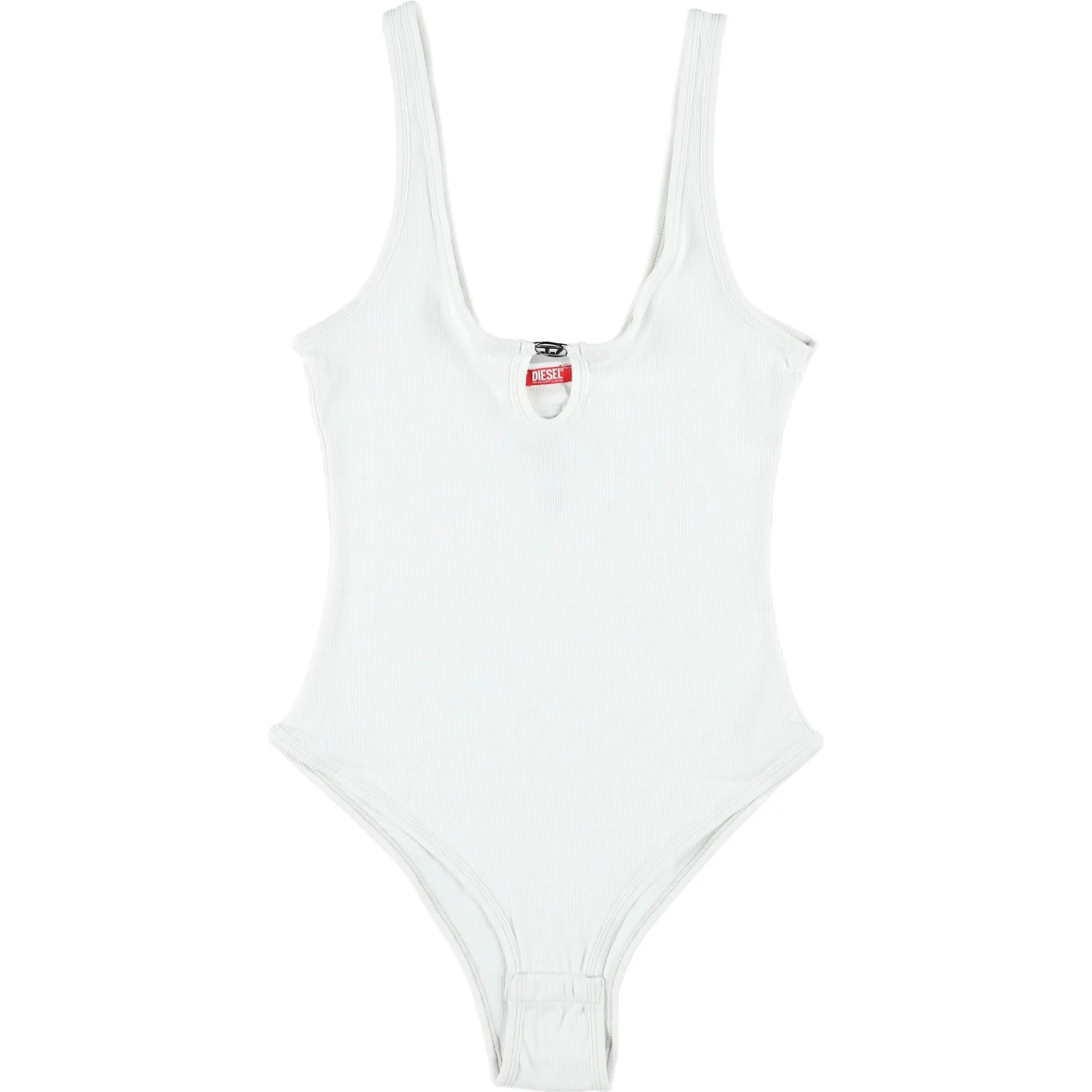 قمصان ديزل بيضاء