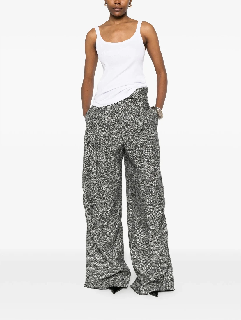 قمصان دولتشي آند غابانا بيضاء