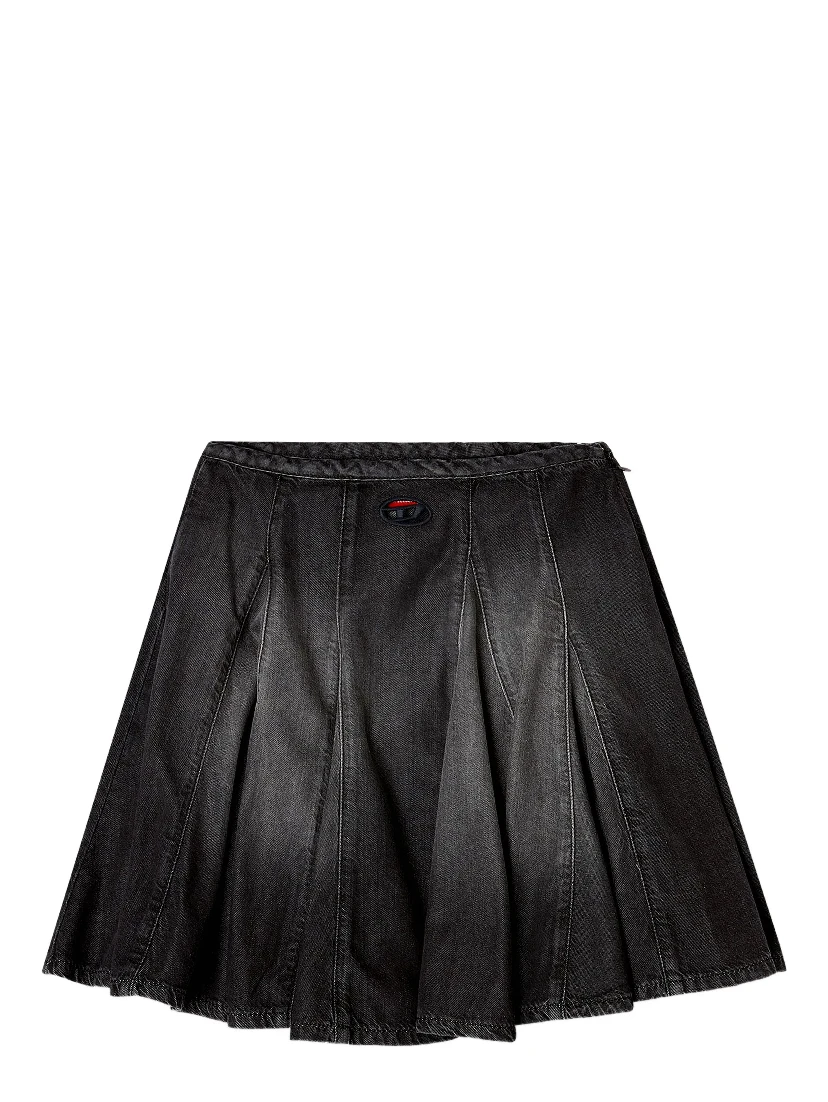 تنانير ديزل سوداء