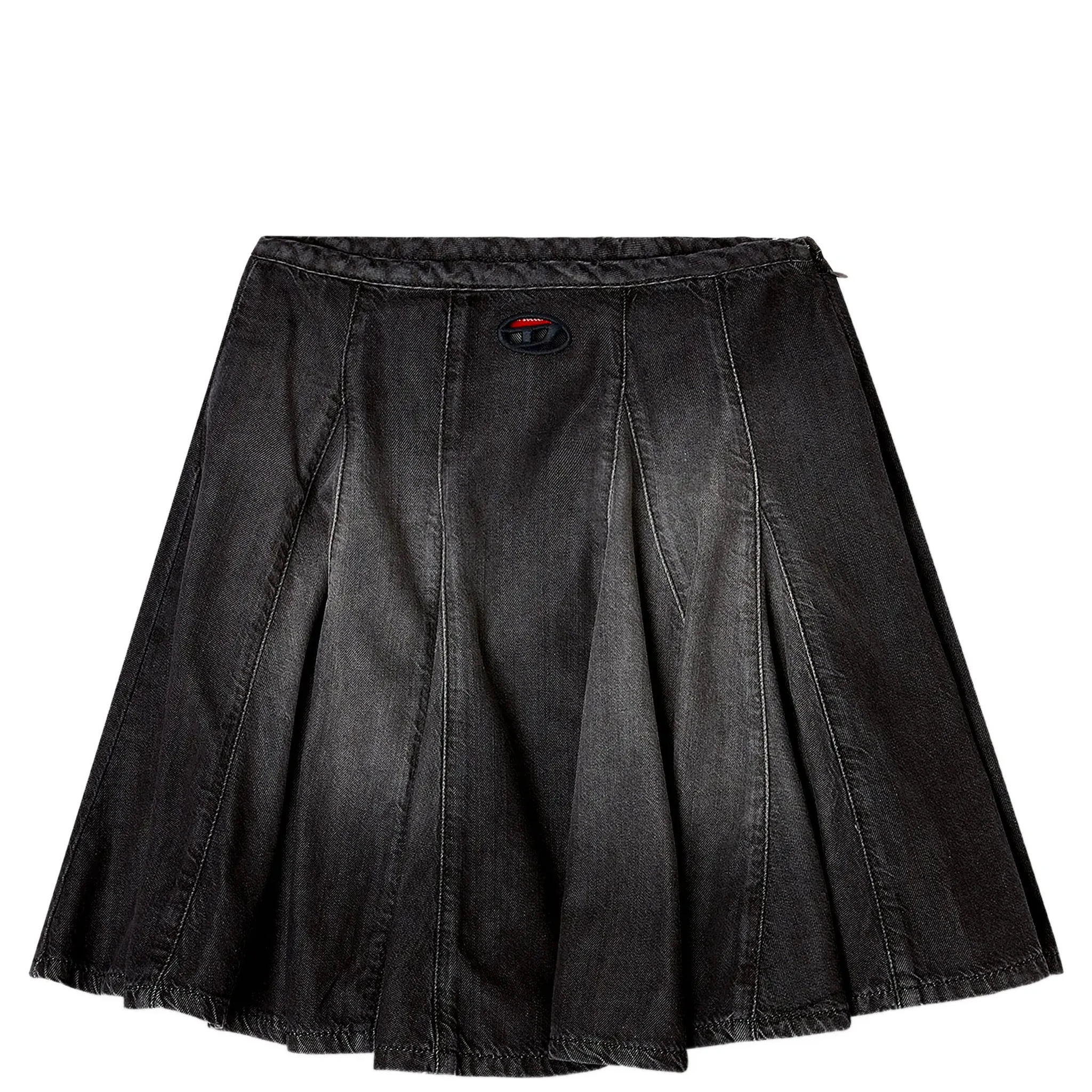 تنانير ديزل سوداء