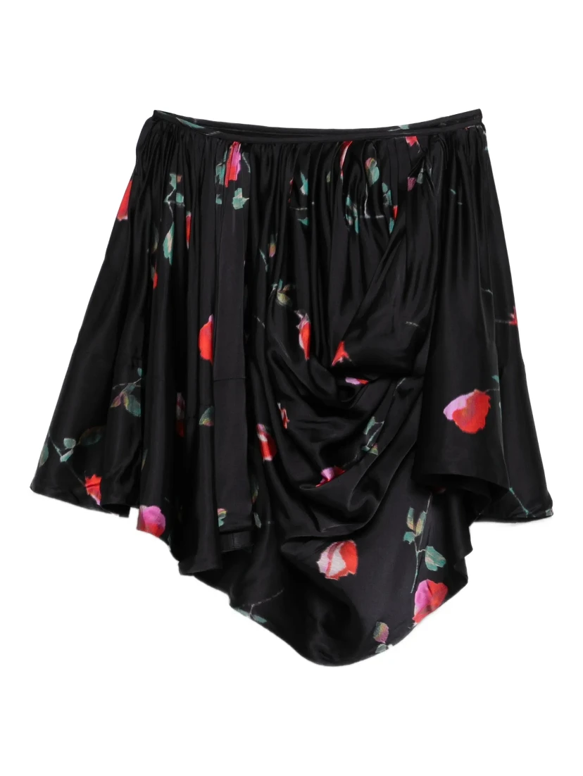 تنانير غاني سوداء