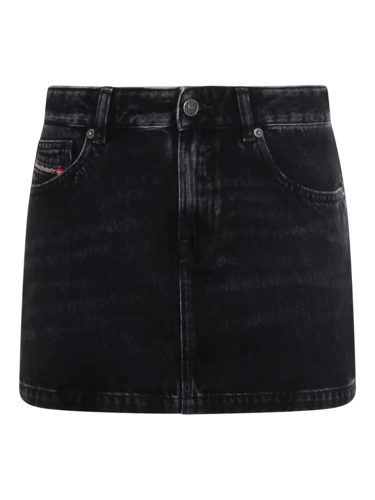 تنانير ديزل سوداء