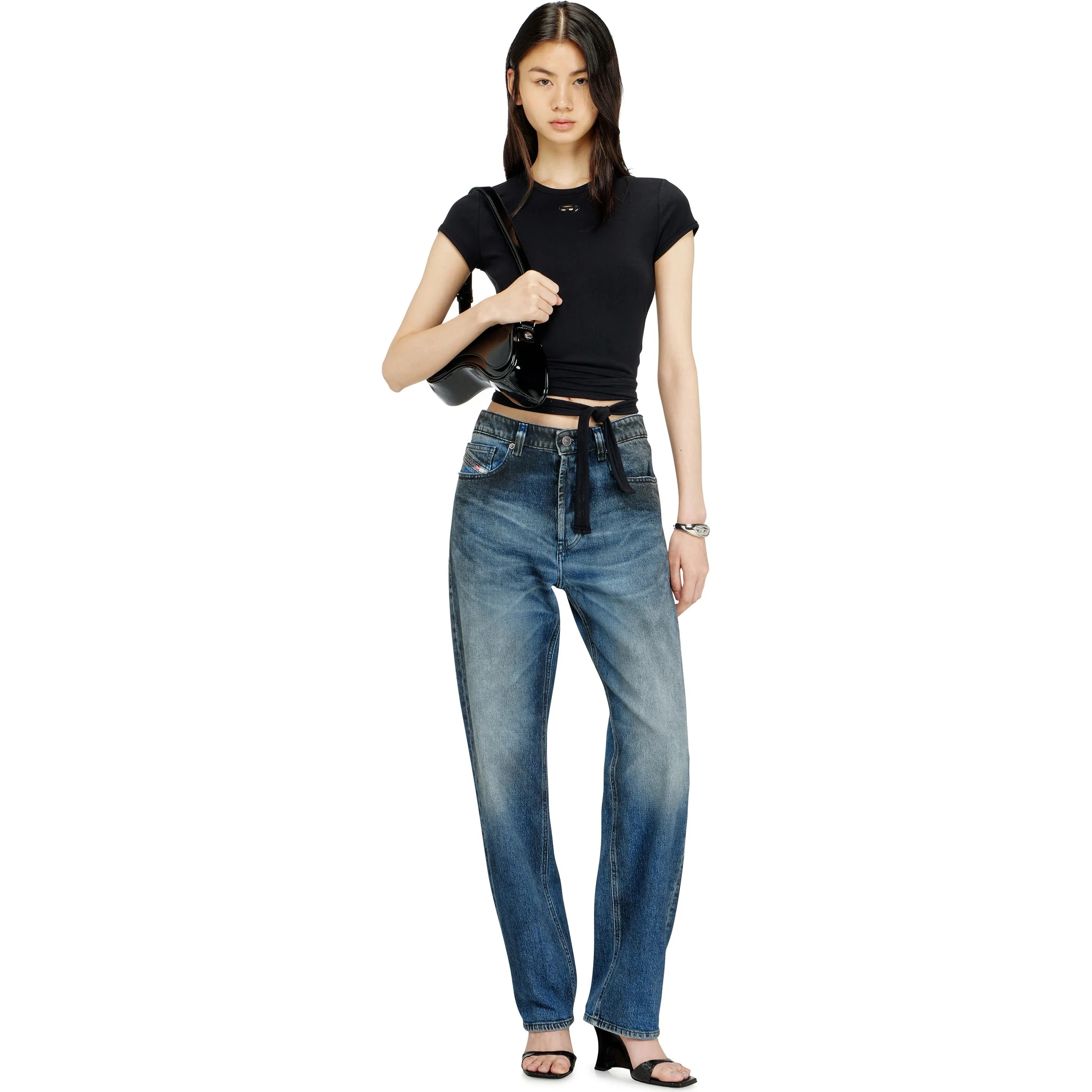 قمصان ديزل سوداء