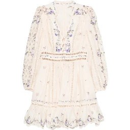 فساتين زيمرمان البيضاء