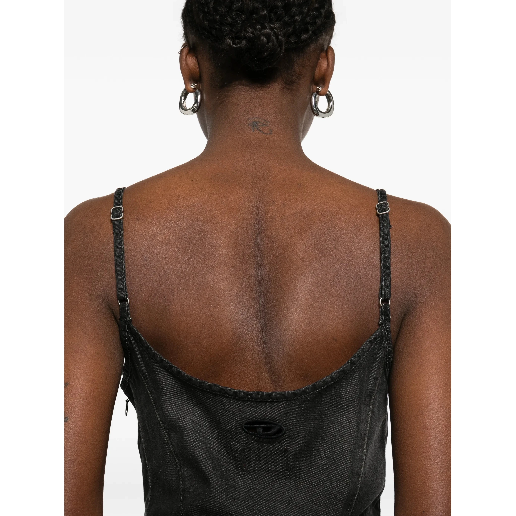 فساتين ديزل سوداء