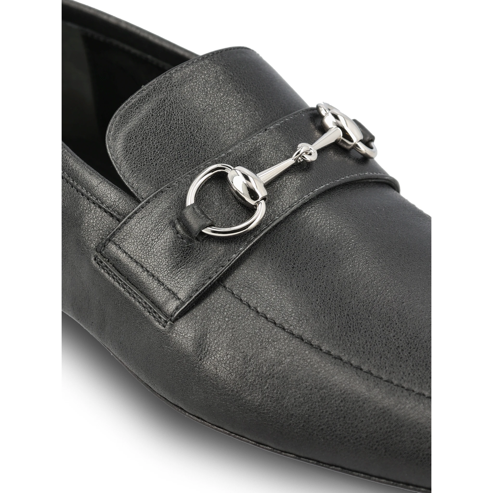 حذاء غوتشي مسطح أسود