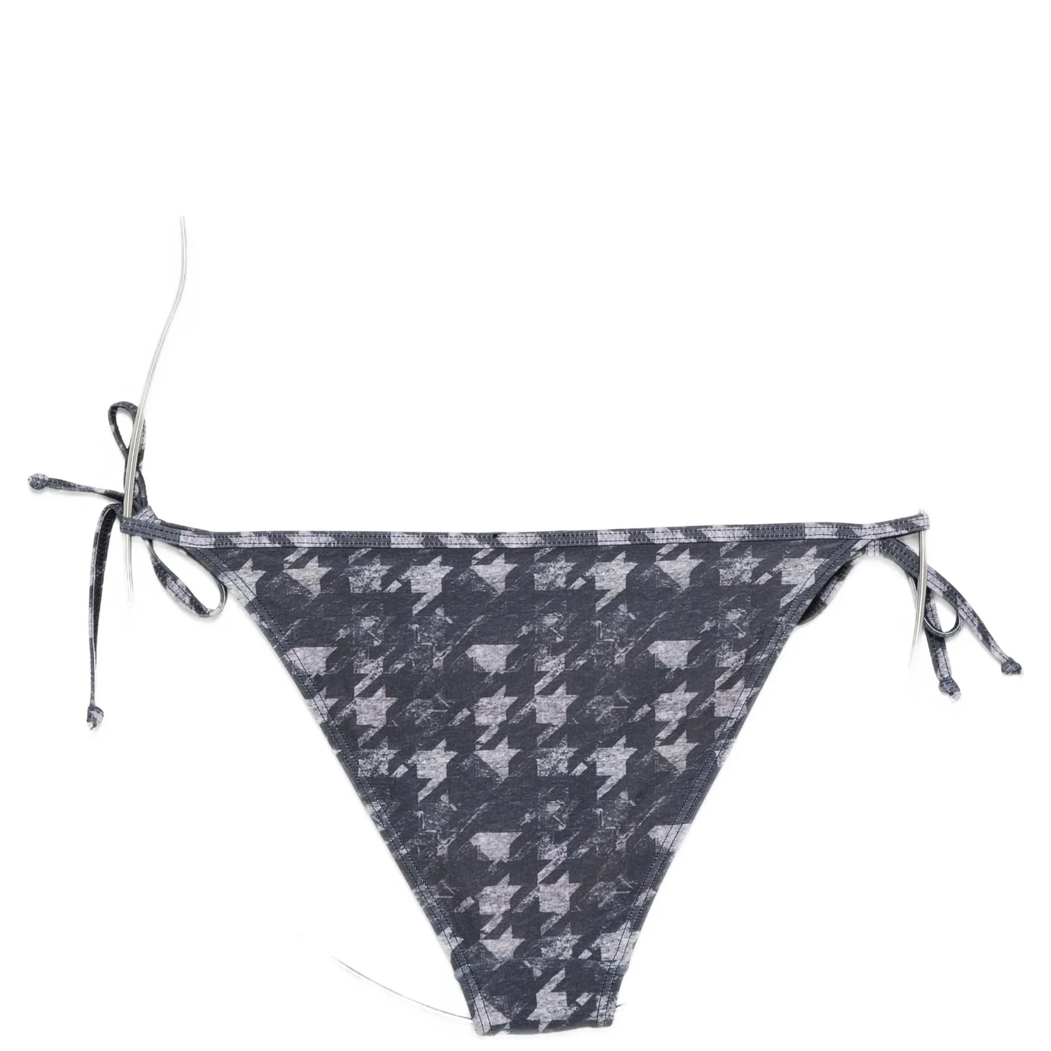 ملابس ديزل سي سوداء