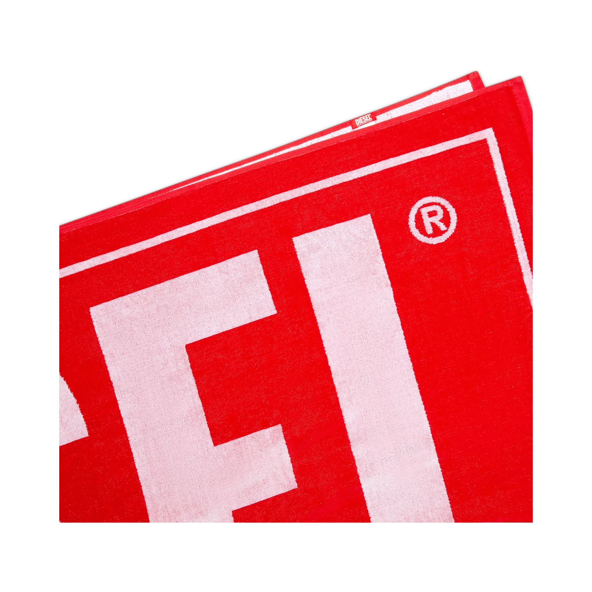 ملابس ديزل البحرية الحمراء