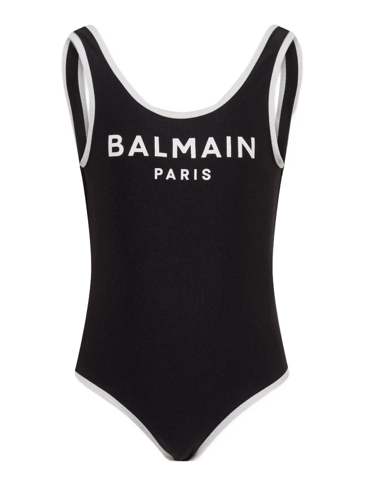 ملابس بالمان سي باللون الأسود