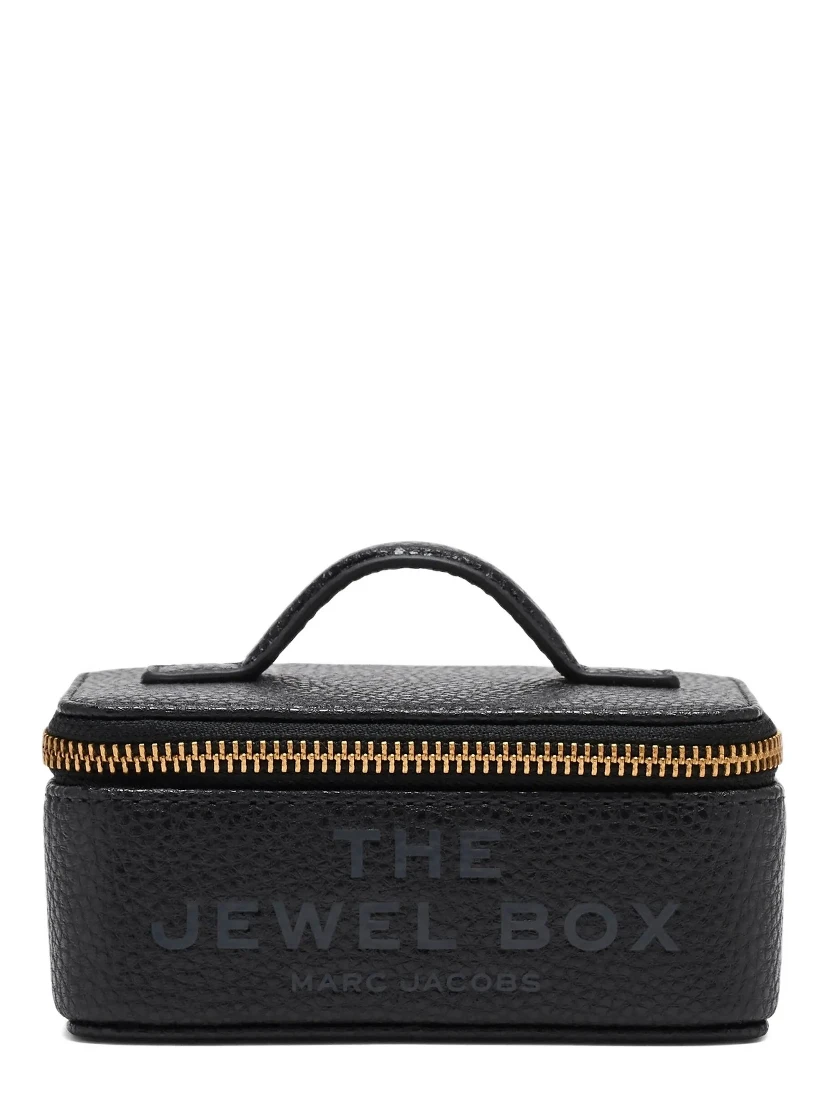 حقائب مارك جاكوبس.. سوداء