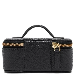 حقائب مارك جاكوبس.. سوداء